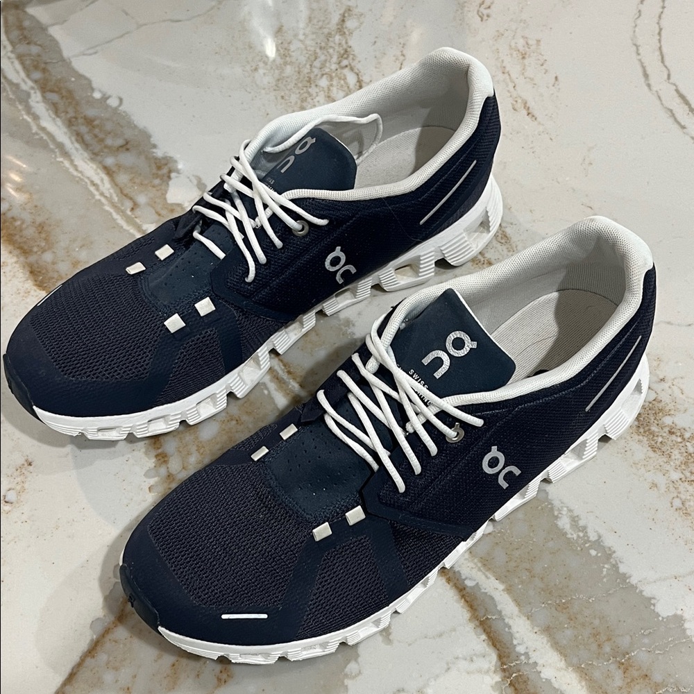On Running Men's Navy and White Athletic Shoes